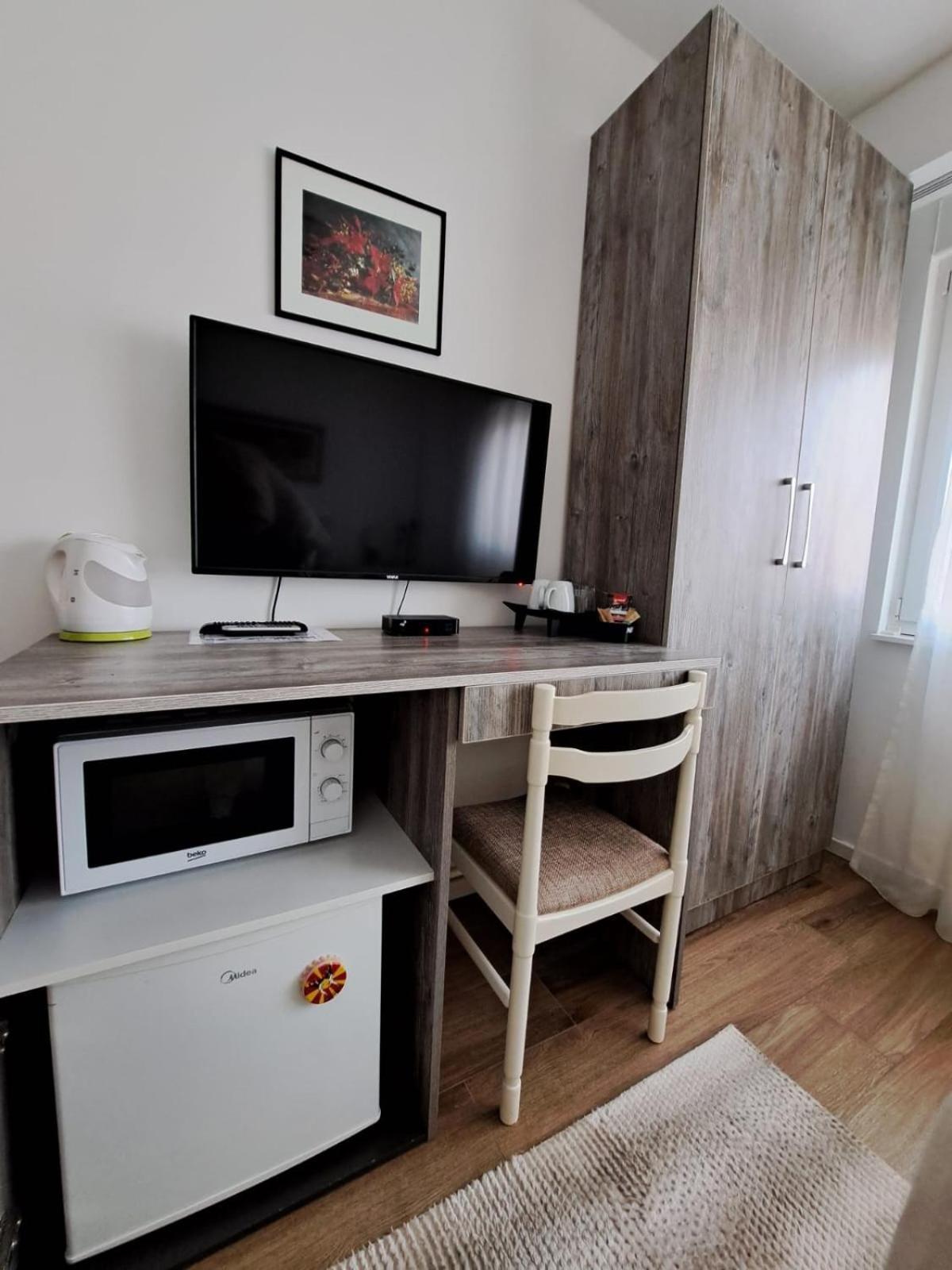 Foxxy Luxury Apartments Skopje Exterior photo